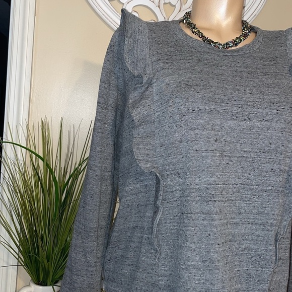 J Crew Mercantile women’s large sweatshirt top grey ruffle long sleeve essential - Picture 3 of 7